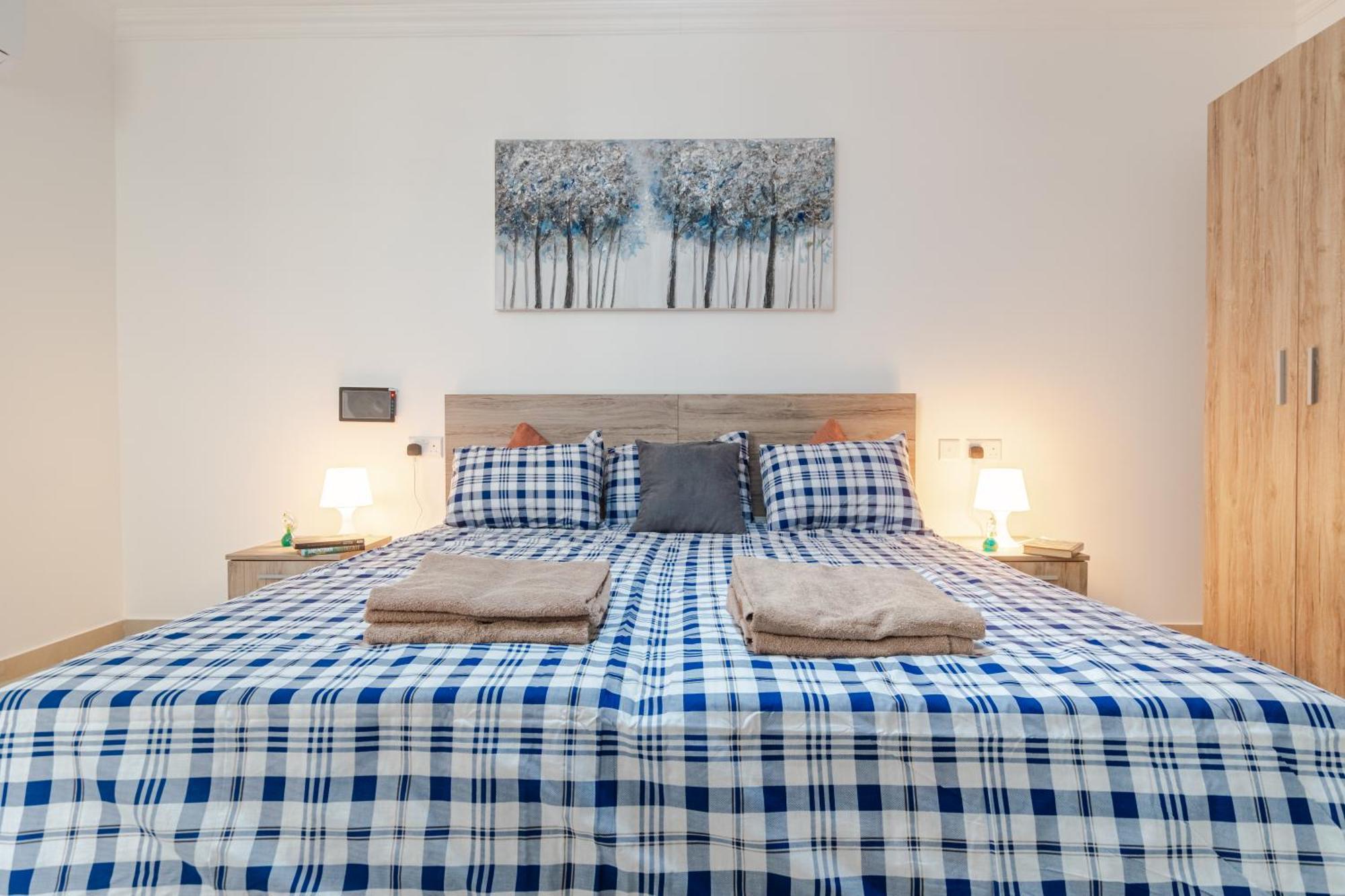 Spacious Brand New Apartment 3 Bdr 2Bth Bugibba St. Paul's Bay Exterior photo